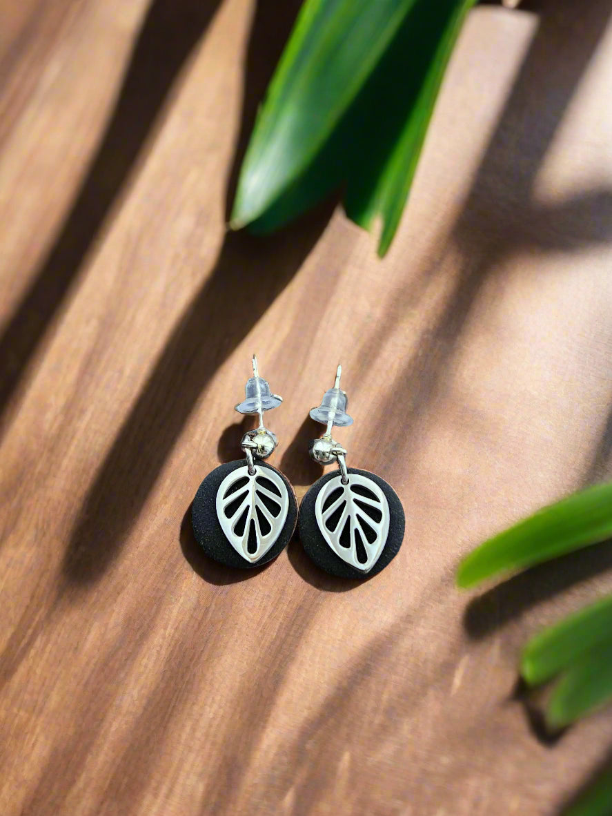 Circle Leaf Earring